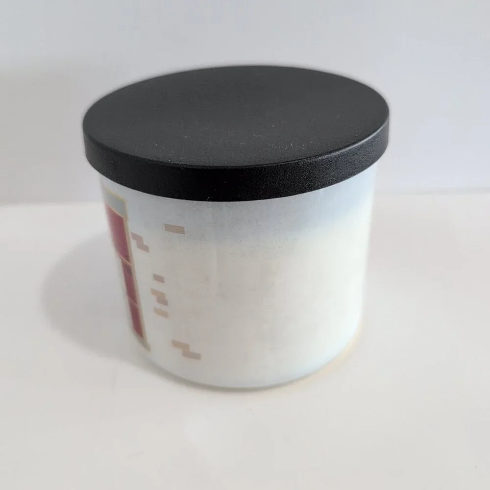 New, Rare Mainstays 3-Wick Christmas Scented Candle with Nutcracker Design - Picture 3 of 4